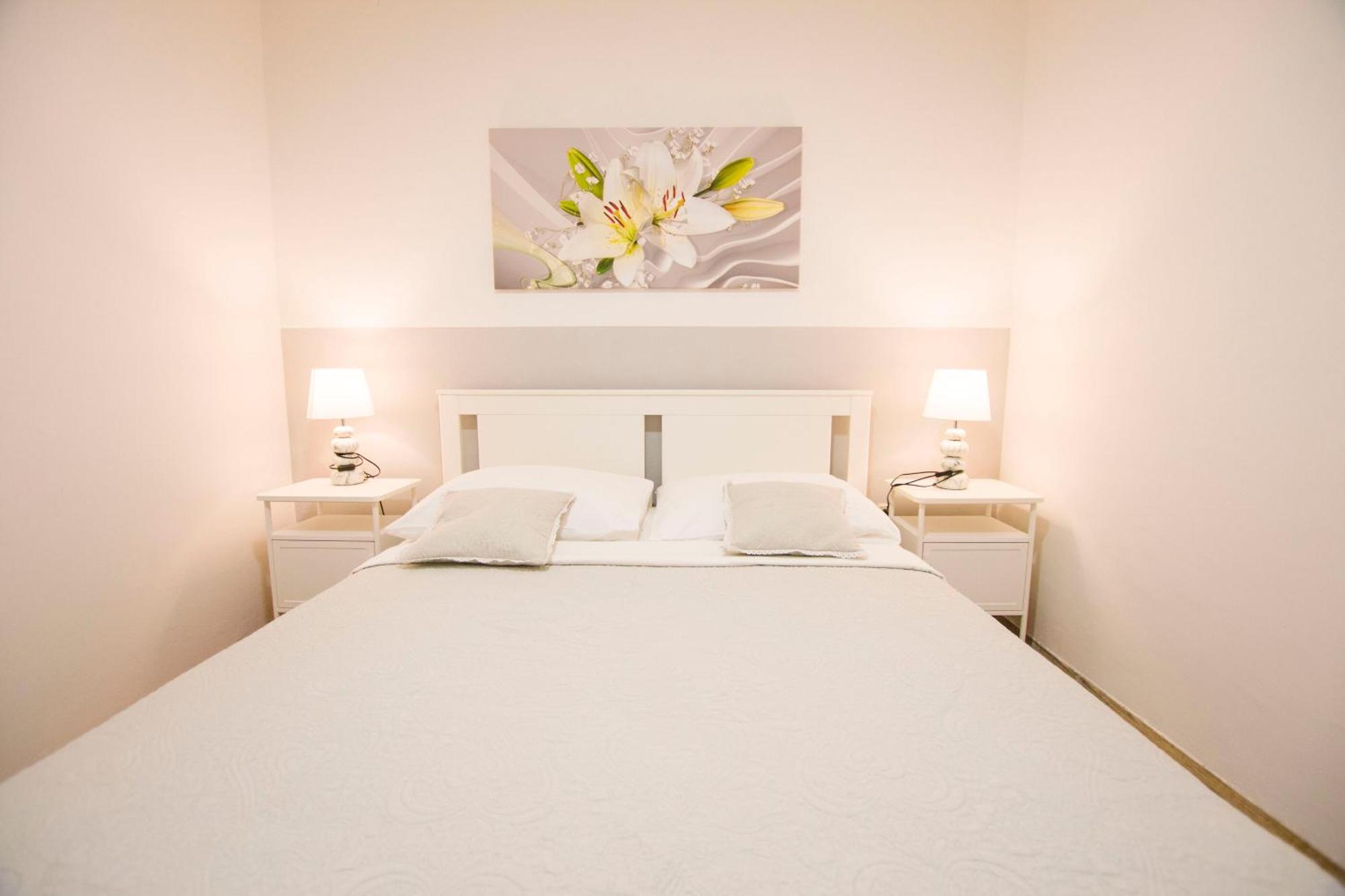 Apartments Josip Drage Extérieur photo